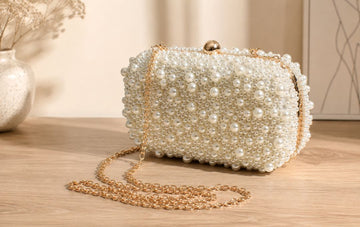The Finishing Touch: How to Accessorise Any Outfit with Bags, Jewellery and More
