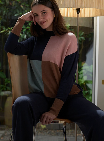 woman wearing day wear Australia casual stylish everyday outfit