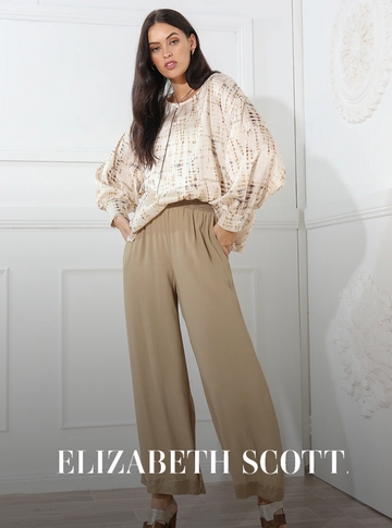 woman wearing Elizabeth Scott clothing Australia elegant classic outfit