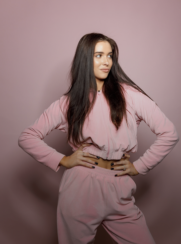 woman wearing nightwear Australia comfortable sleepwear outfit