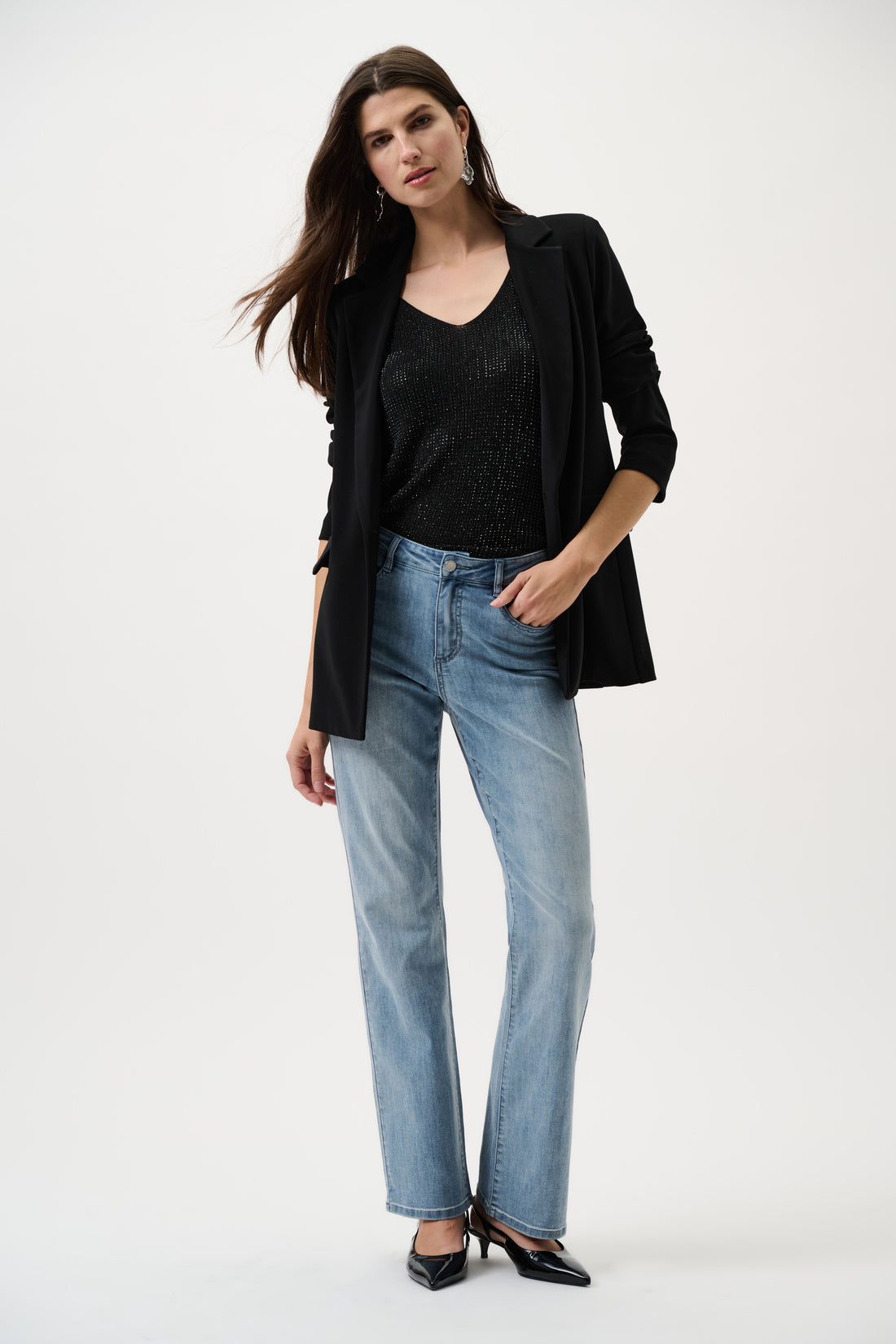 womens black tailored blazer outfit with black top and light blue jeans smart casual fashion Australia Showies Boutique
