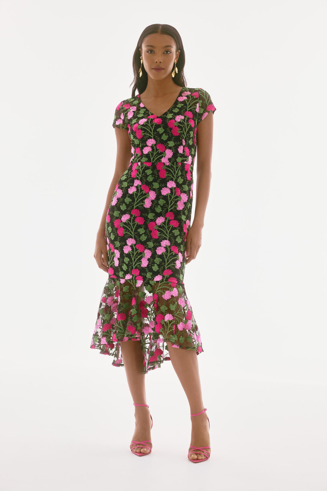 This beautiful dress is a combination of floral embroidery, flouncy hem, and a flattering silhouette, which makes a perfect blend of romantic and playful.