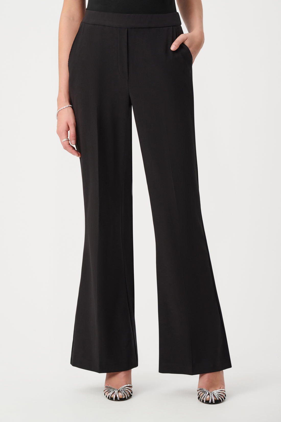 Signature | Lux Twill Flared Pull-On Pants