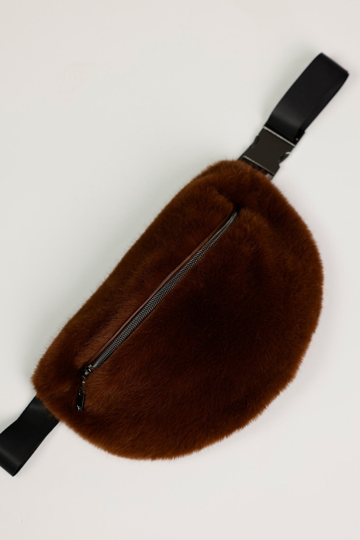 BELT BAG FAUX FUR