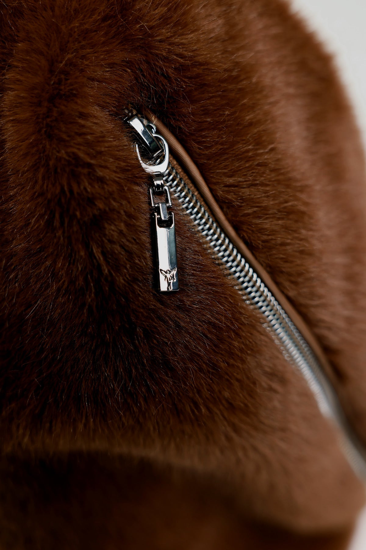 BELT BAG FAUX FUR