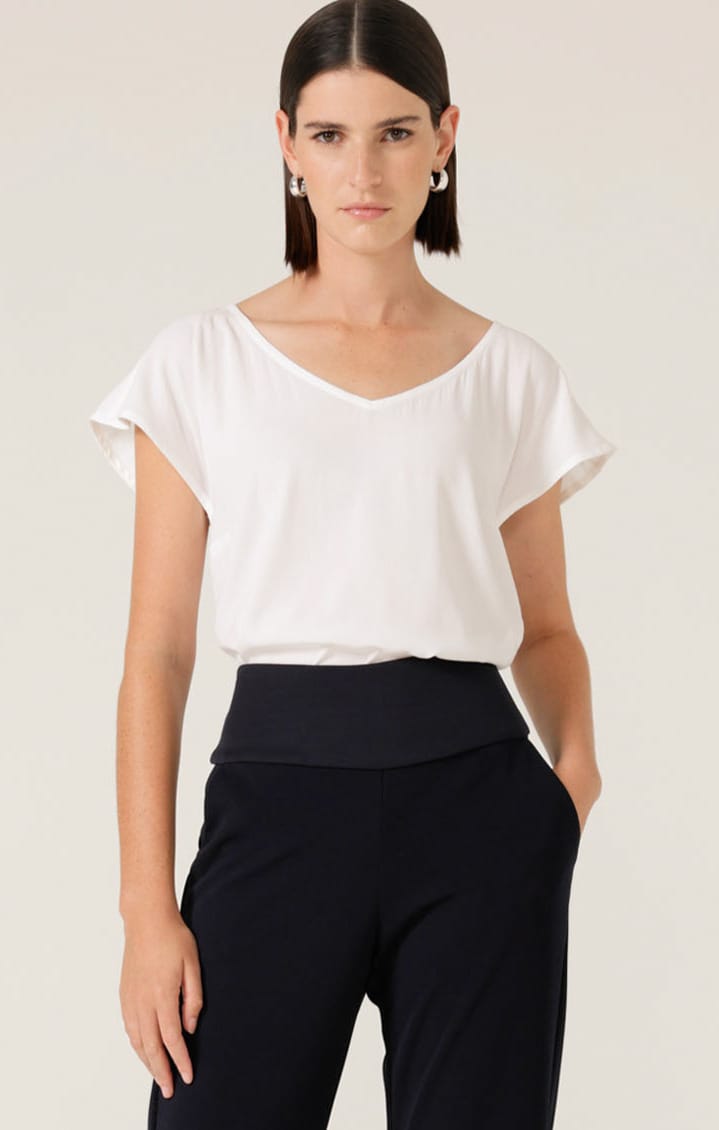 Analia Top In White by Sacha Drake - image 6