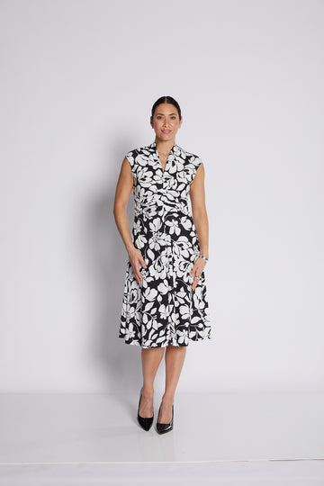Black & White Floral Sleeveless Dress – Elegant Minimal Style