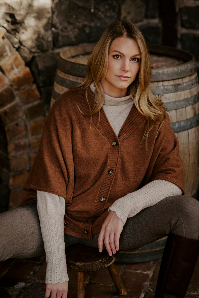 Fields Knit Poncho Chestnut | Merino Wool Cashmere Blend Poncho