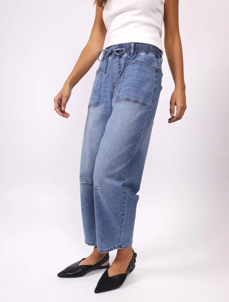 Leo Barrel Jeans stretch denim everyday wear