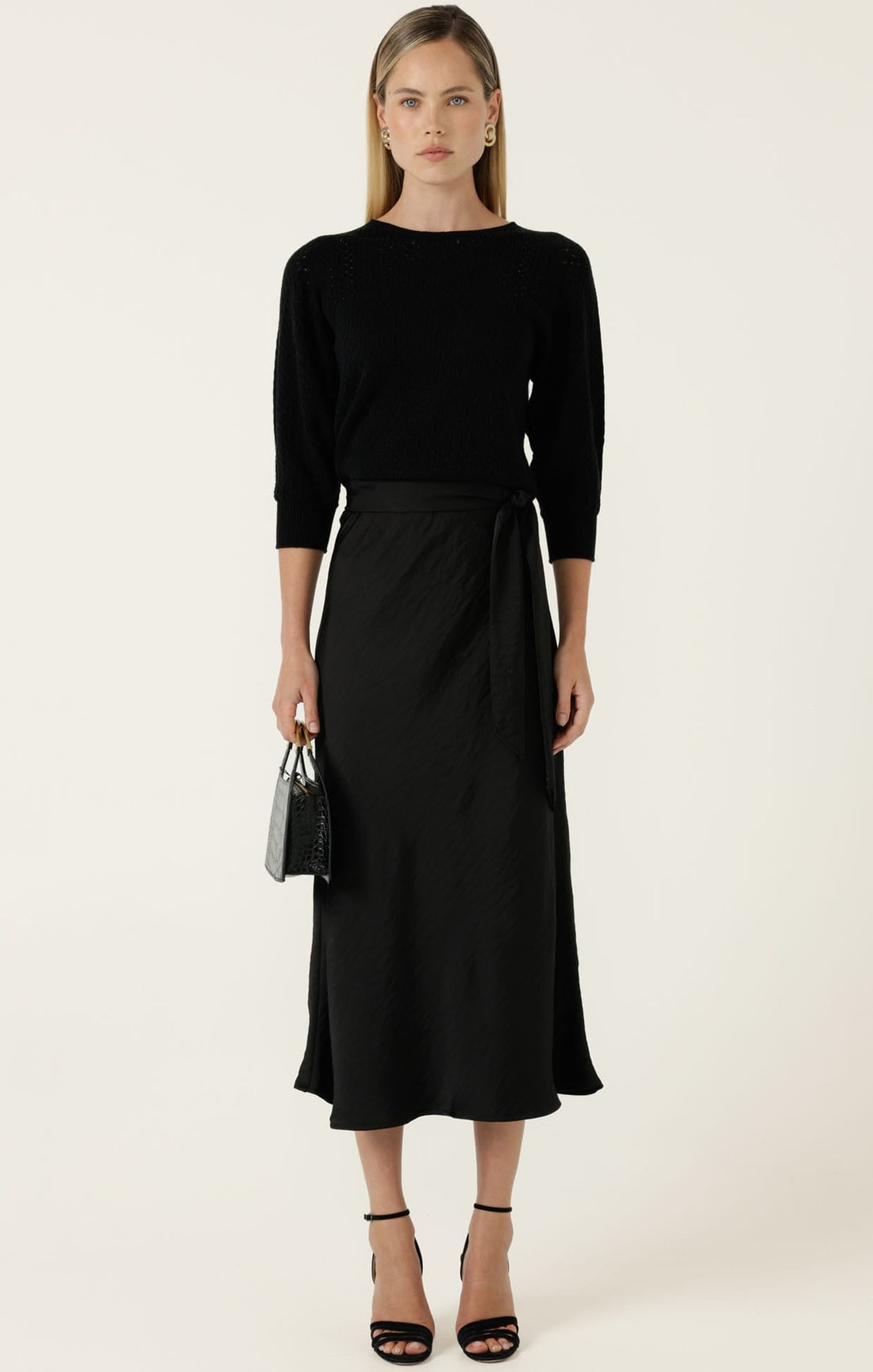 3/4 Sleeve Ripple Knit Top In Black by Sacha Drake
