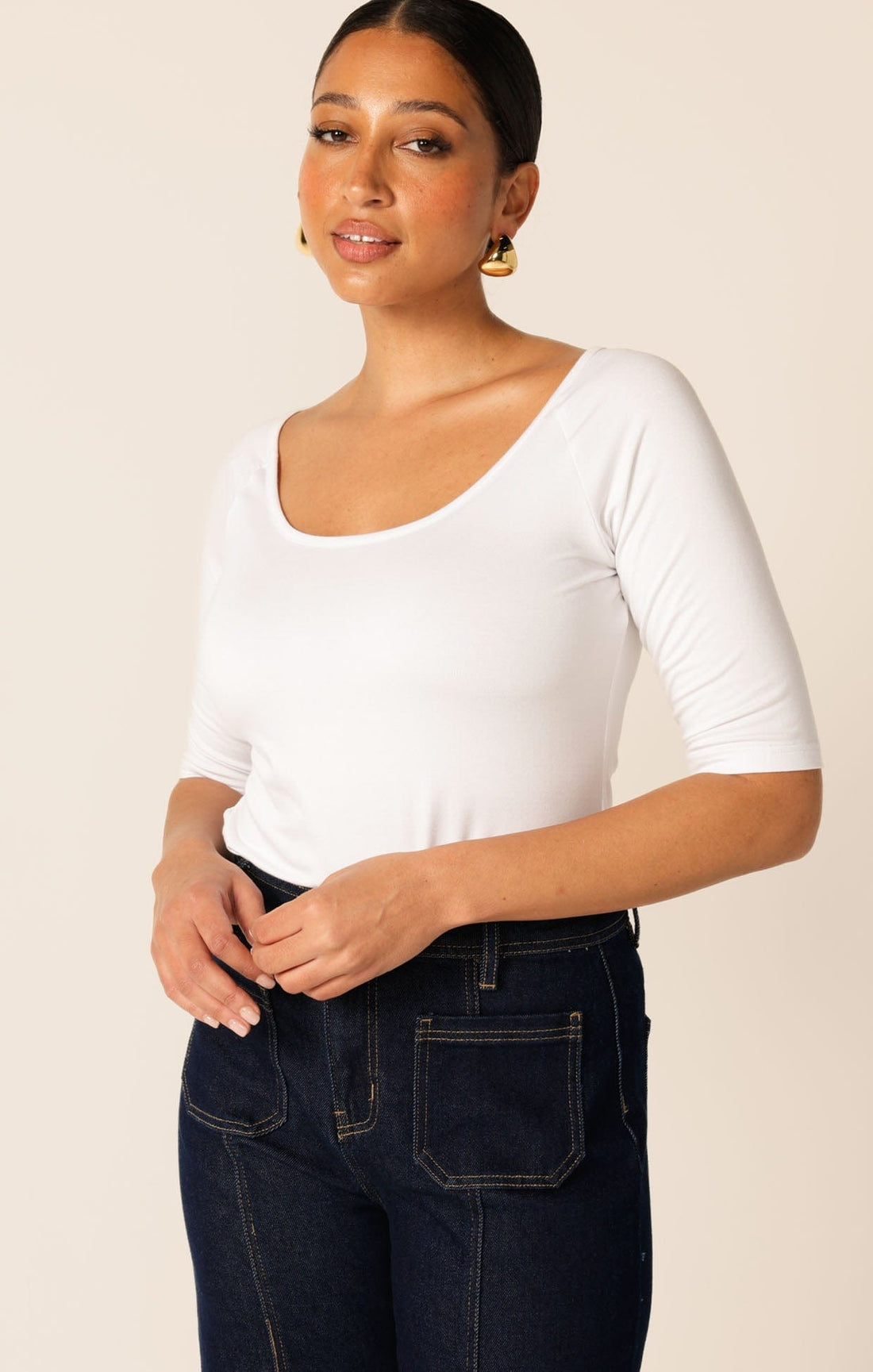 3/4 Sleeve Top In White by Sacha Drake