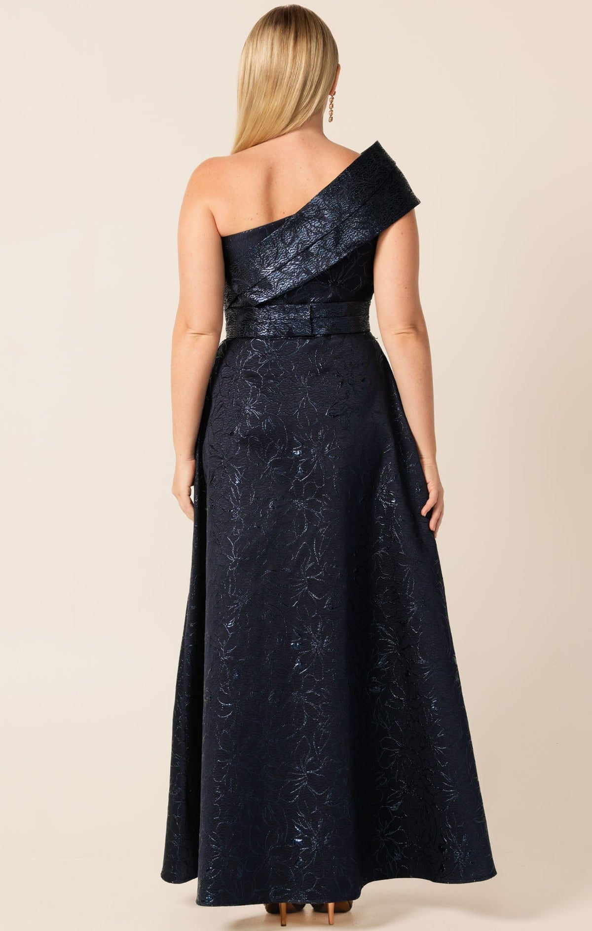Twilight Gown by Sacha Drake - image 9