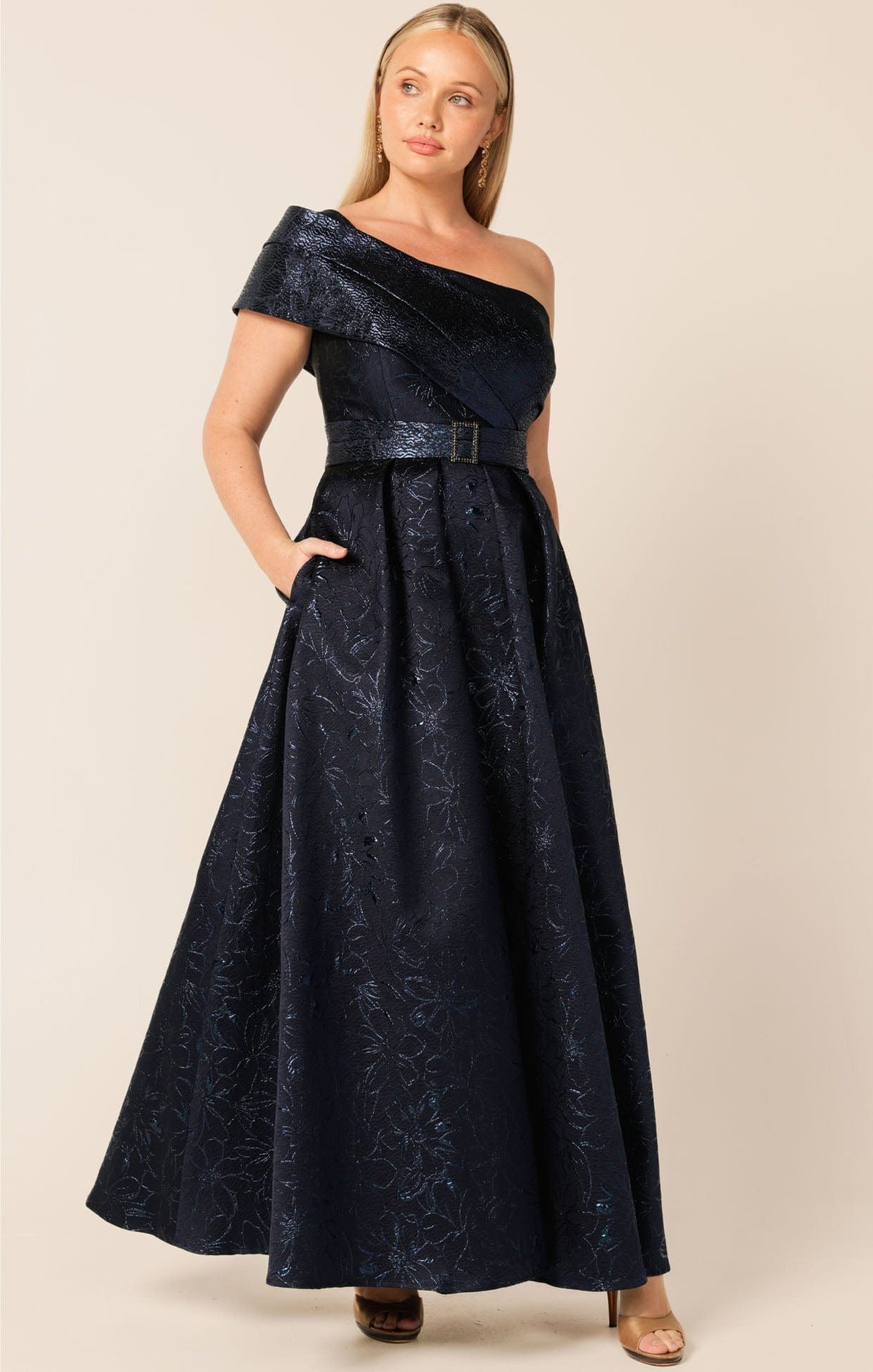 Twilight Gown by Sacha Drake - image 3