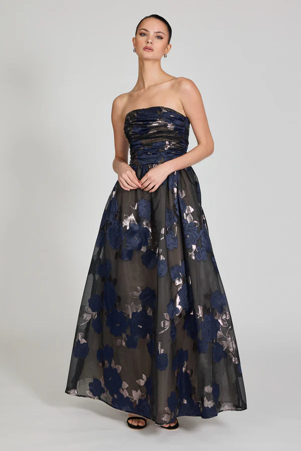 The Merci Strapless Gown in a stand out eye-catching print is a fun and stylish pick for any formal event or night out.
