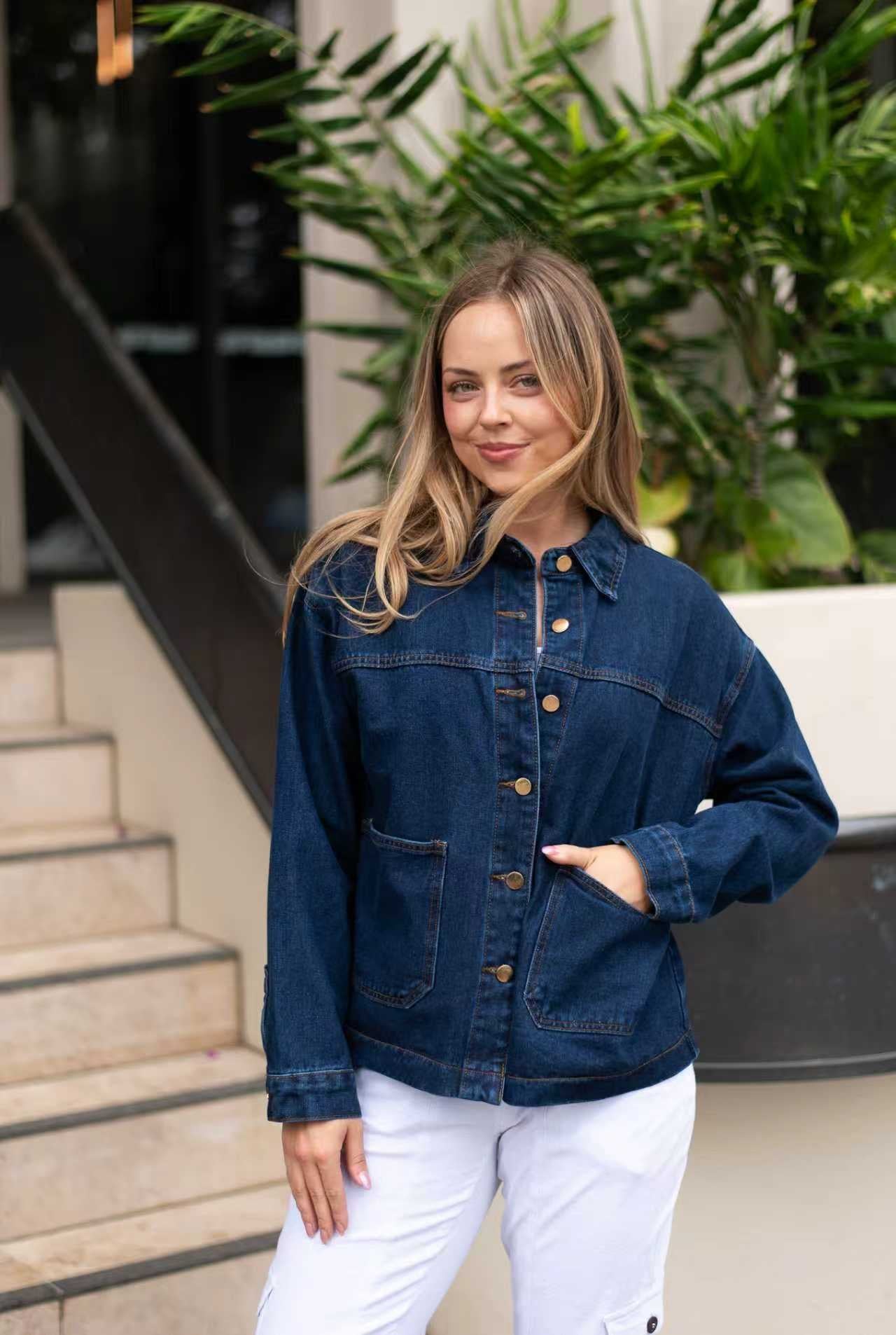 Classic trucker denim jacket cotton rich women style