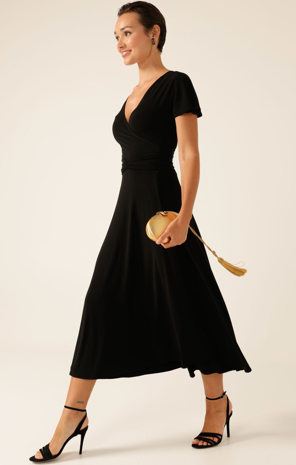 Flute Sleeve Reverse Wrap In Black by Sacha Drake - image 6