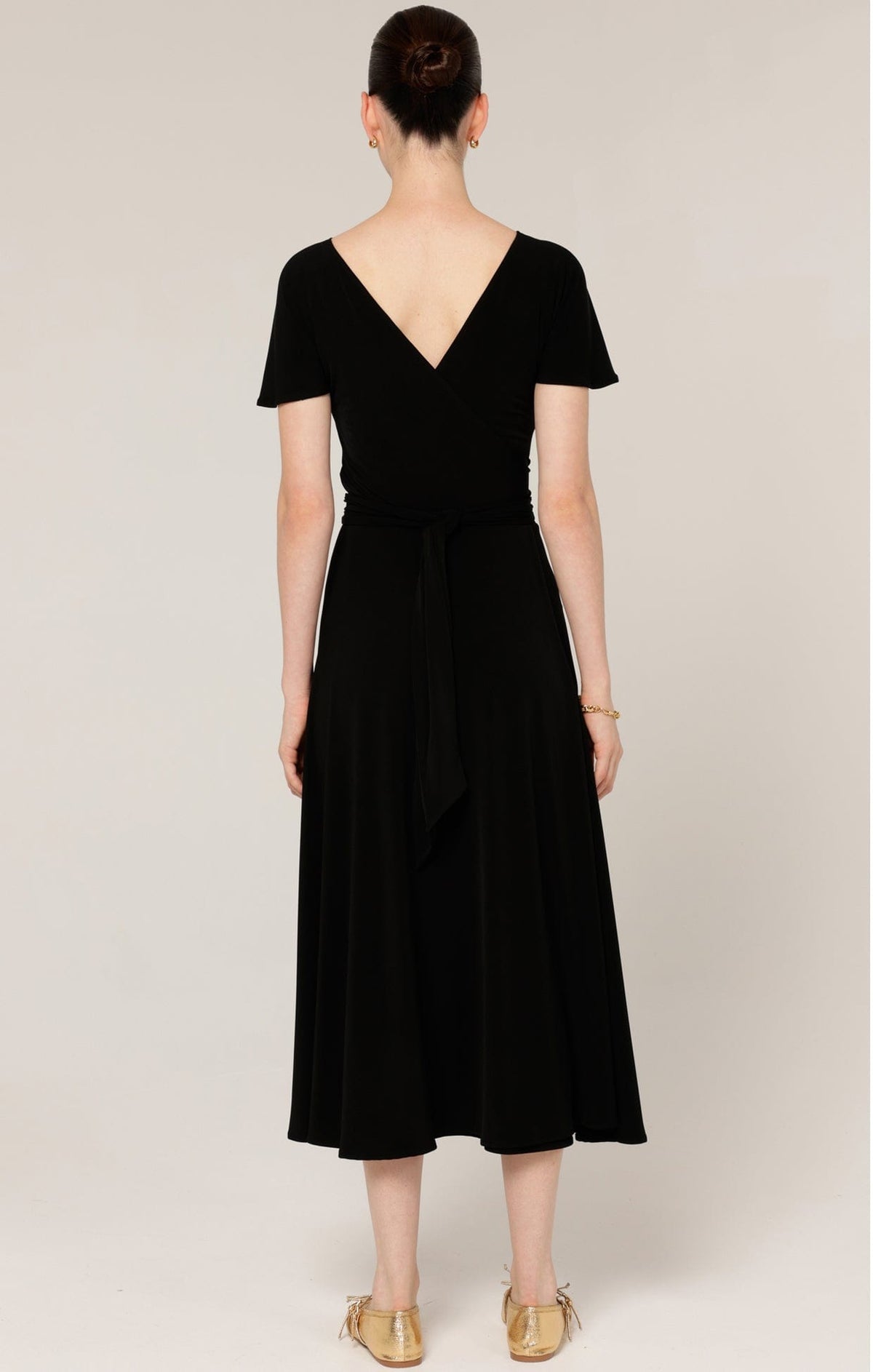 Flute Sleeve Reverse Wrap In Black by Sacha Drake - image 9