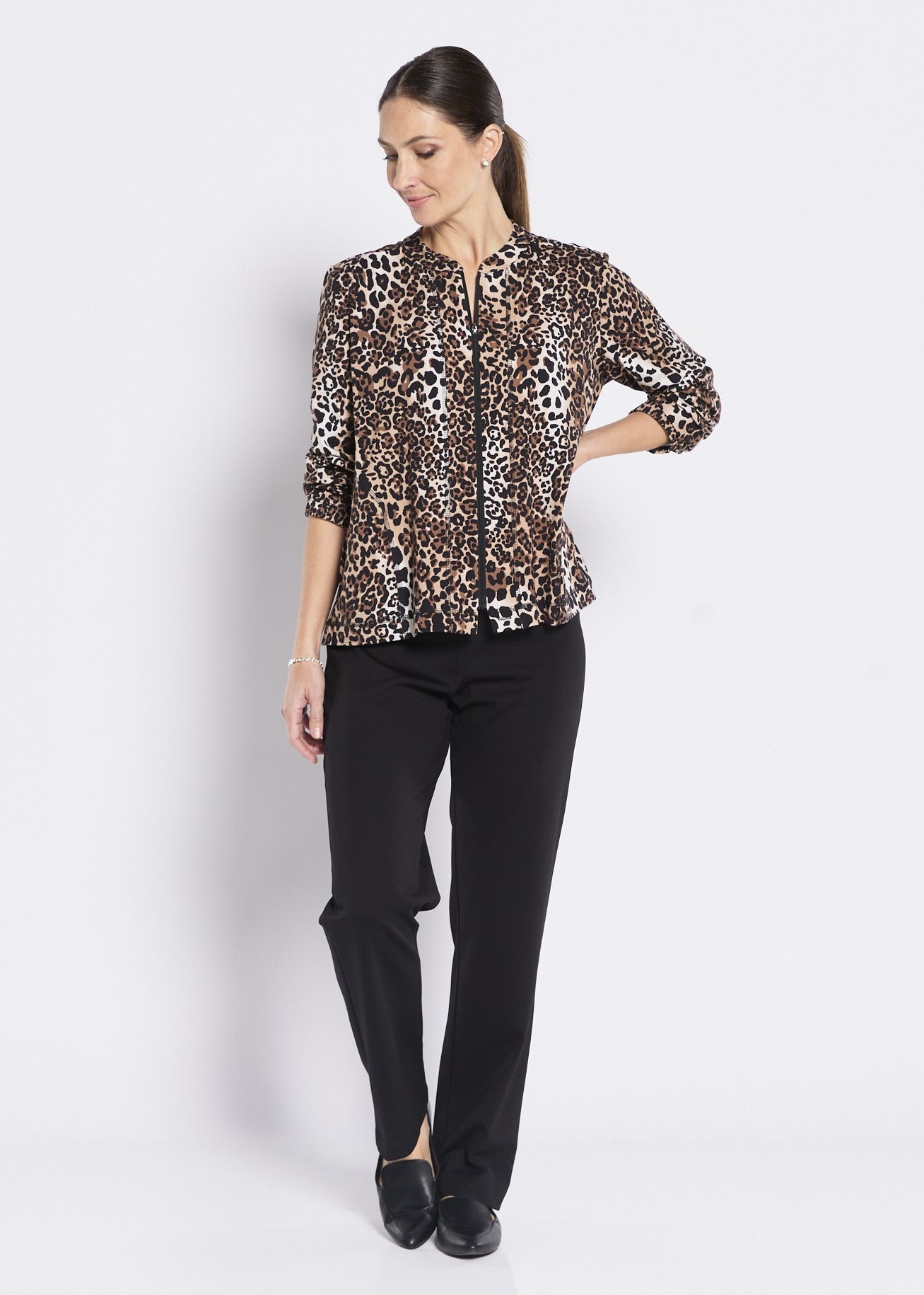 Slim Fit Navy Black Straight Pants – Minimalist Women’s Wear