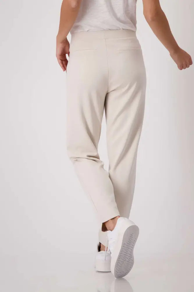 Basic Jogger in Warm Sand | Soft Drawstring Everyday Pant